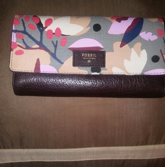 Fossil Other - 👛Fossil ladies wallet👛